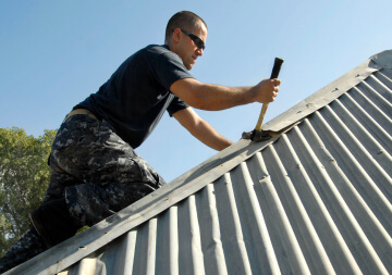 3 Terrible damages your roof faces during winter